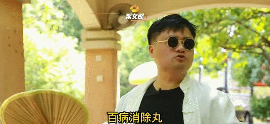DƬ